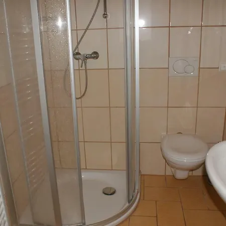 Familie Lampersberger Gasthof