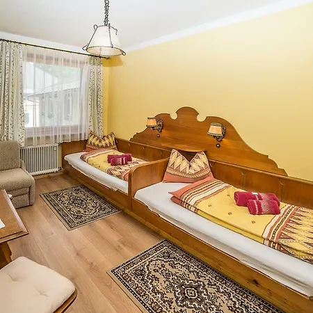 Gasthof Familie Lampersberger Sachsenburg