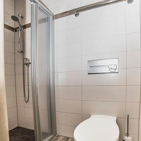 Gasthof Familie Lampersberger Sachsenburg